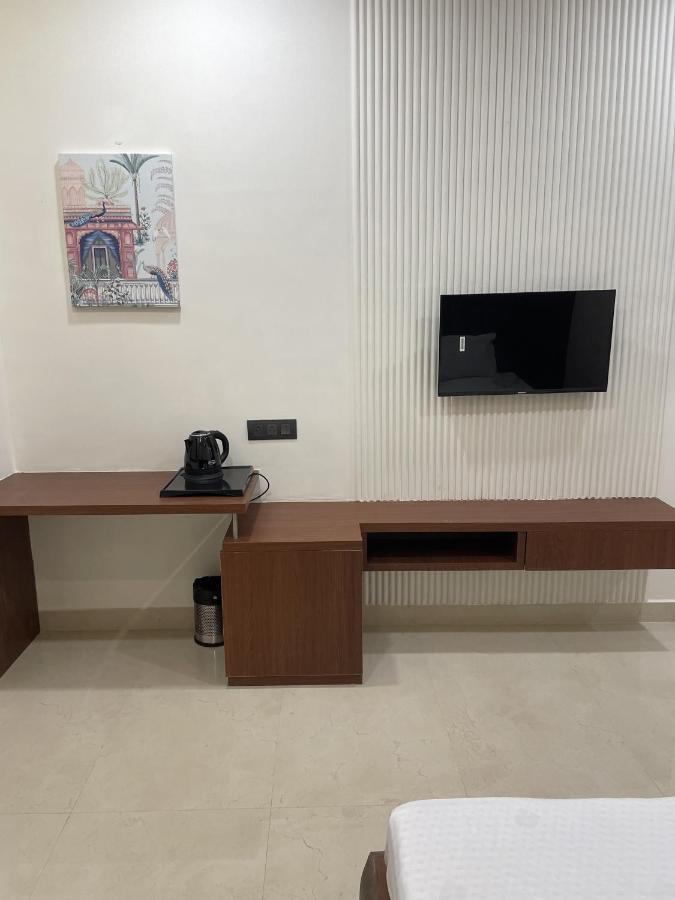 The Kedar Resort Mathura Eksteriør bilde