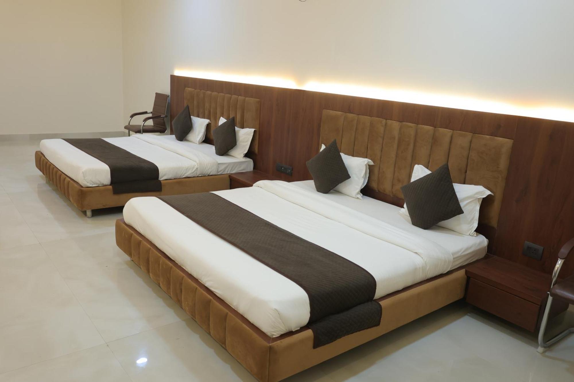 The Kedar Resort Mathura Eksteriør bilde